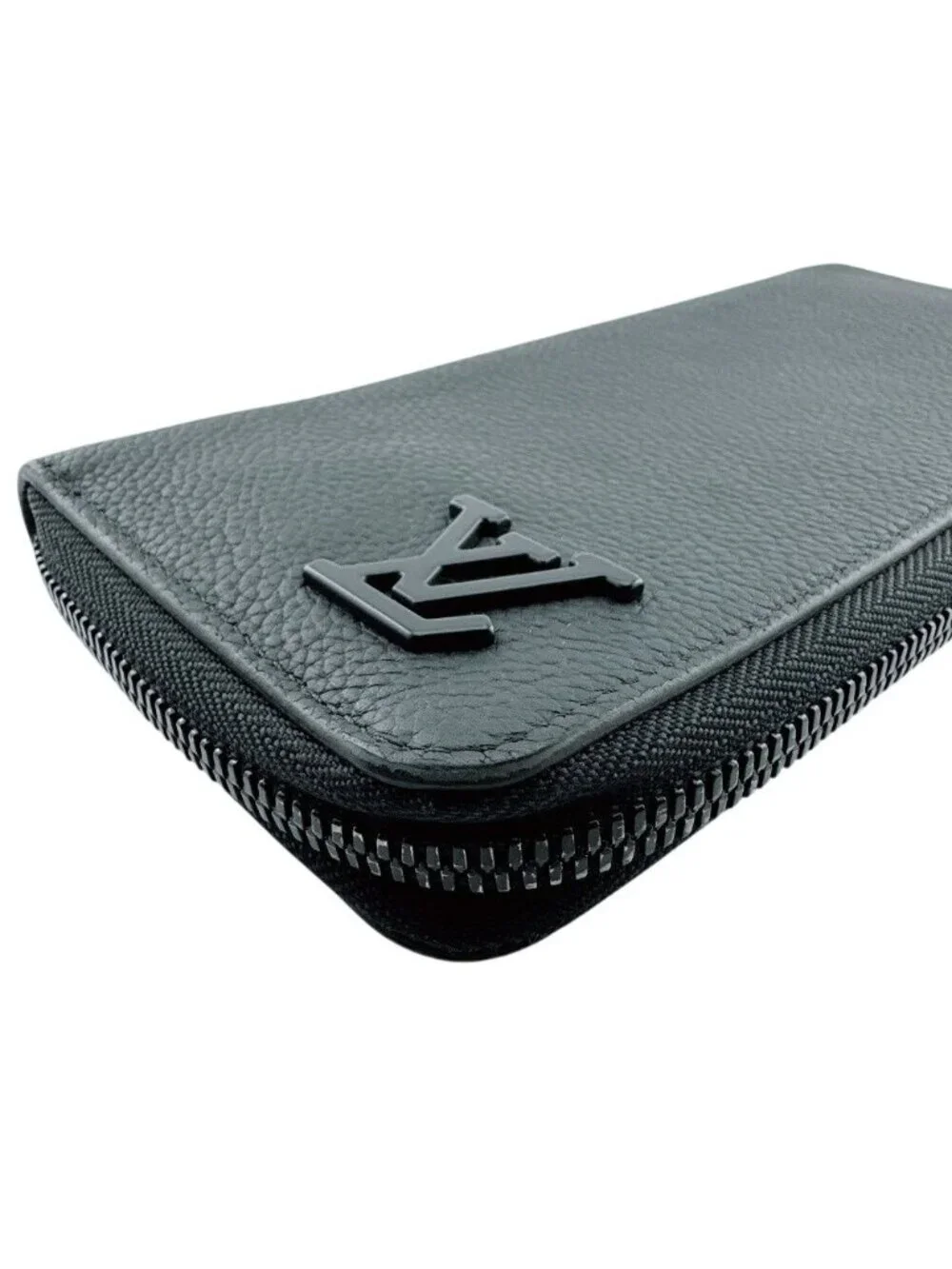 Louis Vuitton Zippy Wallet Vertical LV Aerogram